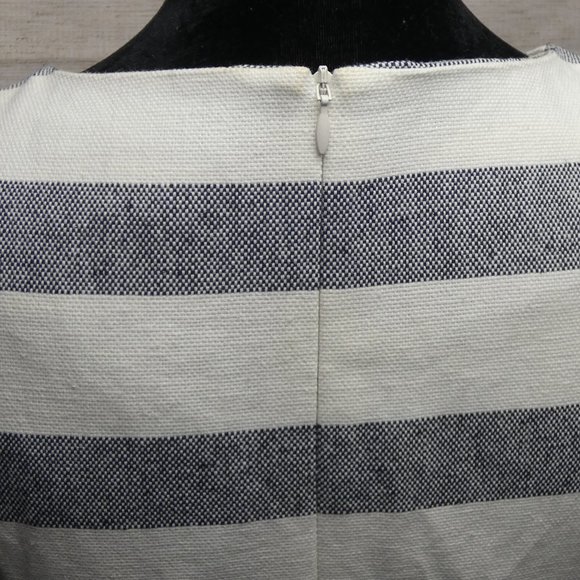 Saint Tropez Dress Womens Dress Size 4 White / Blue Strips - Picture 3 of 7